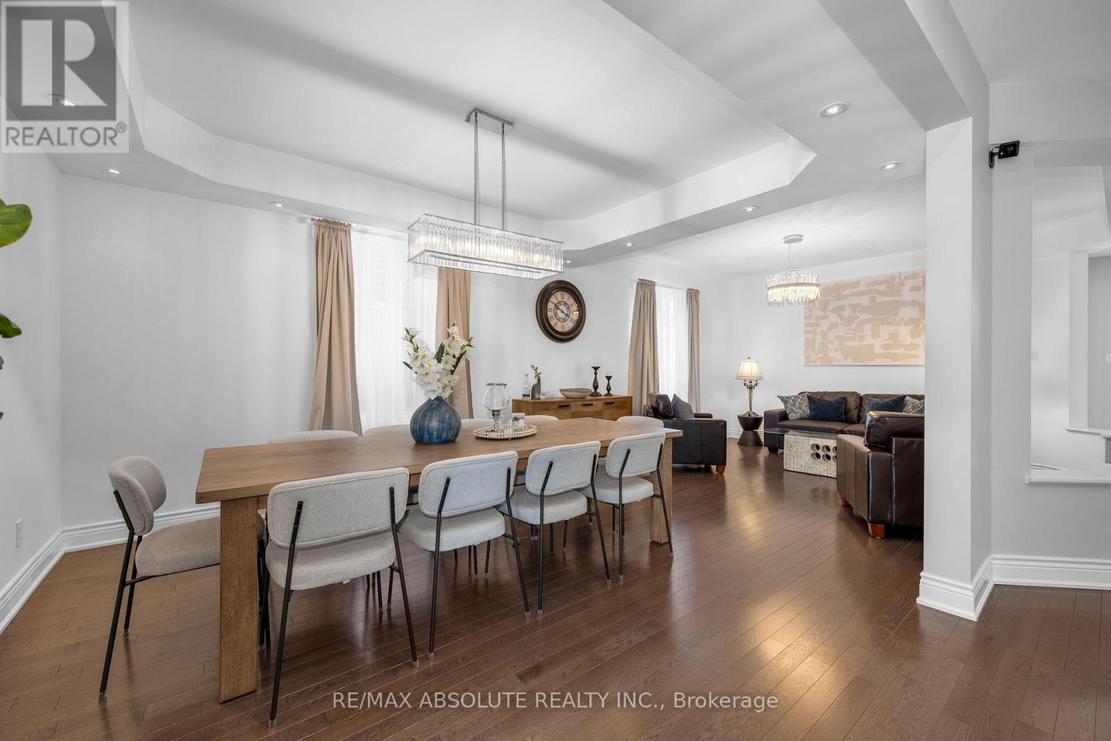 208 Rover Street, Ottawa, Ontario  K2S 1S3 - Photo 8 - X12365890