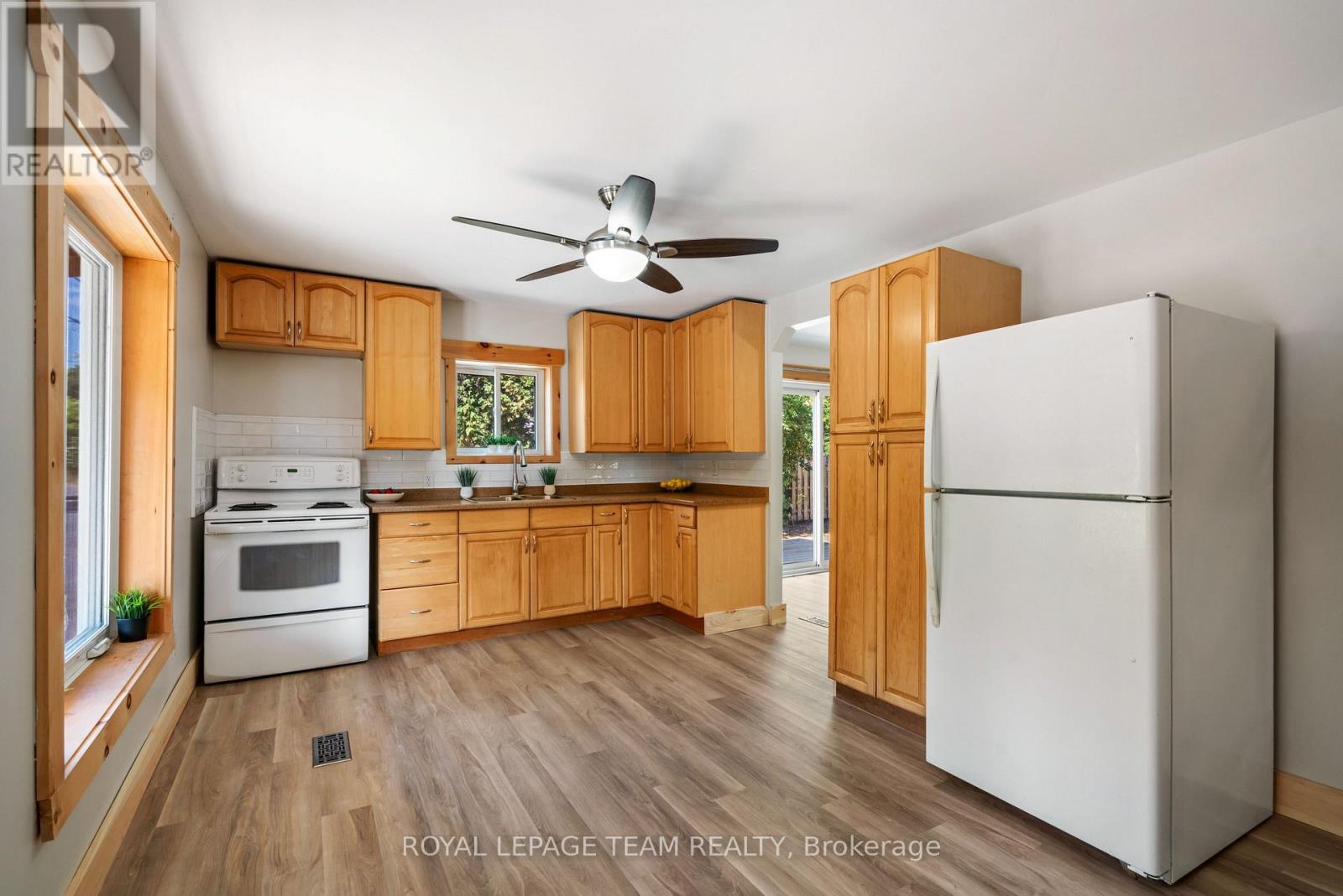 12361 Winchester Springs Road, North Dundas, Ontario  K0C 2L0 - Photo 9 - X12365893