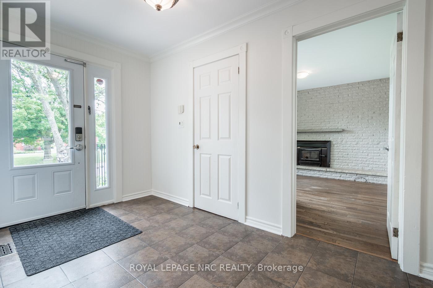 115 Edgar Street, Welland, Ontario  L3C 1S9 - Photo 11 - X12365901