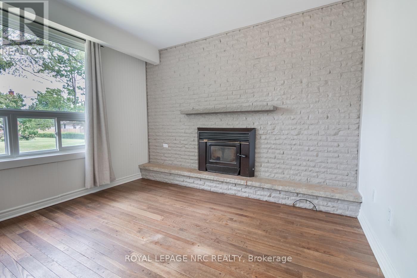 115 Edgar Street, Welland, Ontario  L3C 1S9 - Photo 13 - X12365901