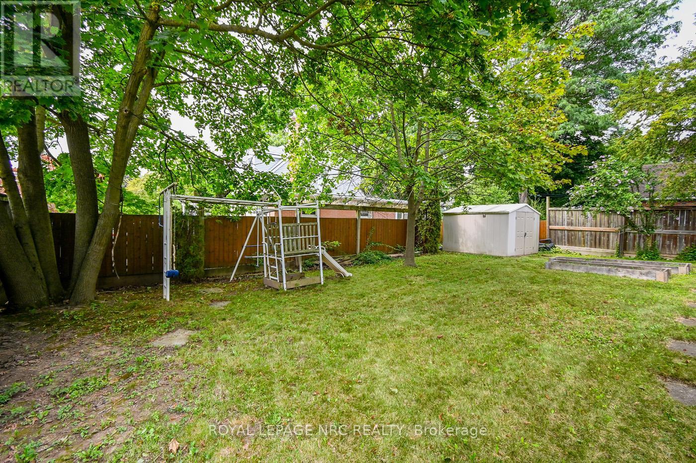 115 Edgar Street, Welland, Ontario  L3C 1S9 - Photo 40 - X12365901
