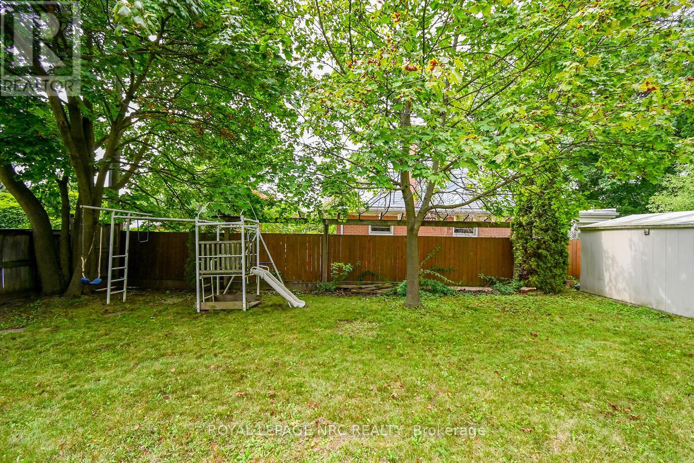 115 Edgar Street, Welland, Ontario  L3C 1S9 - Photo 42 - X12365901