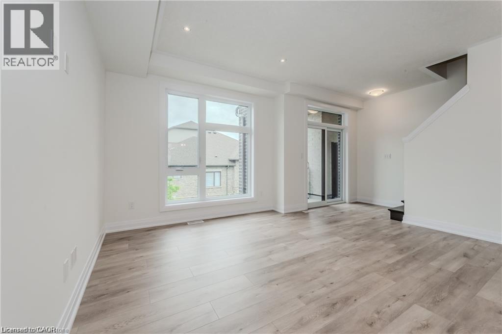 271 Grey Silo Road Unit# 44, Waterloo, Ontario  N2K 0E9 - Photo 10 - 40763806