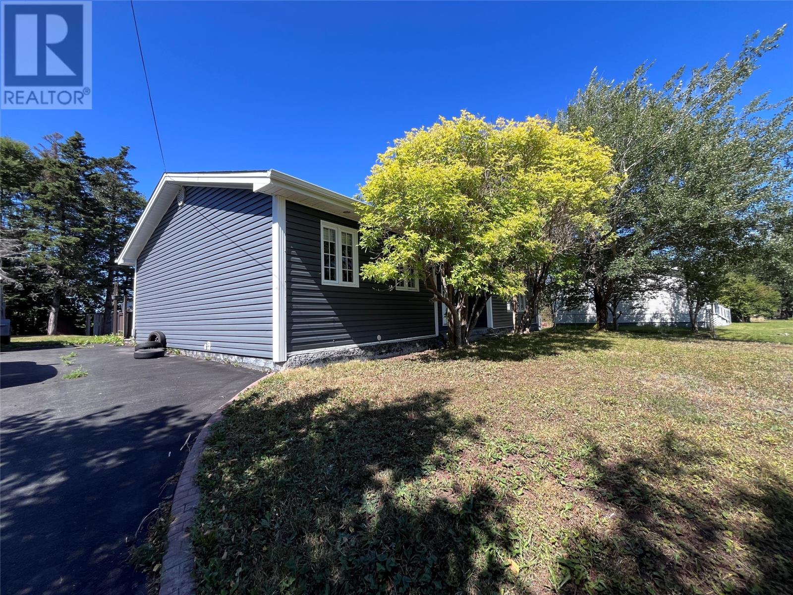 55 Hollett’s Road, Marystown, Newfoundland & Labrador  A0E 1K0 - Photo 3 - 1289669