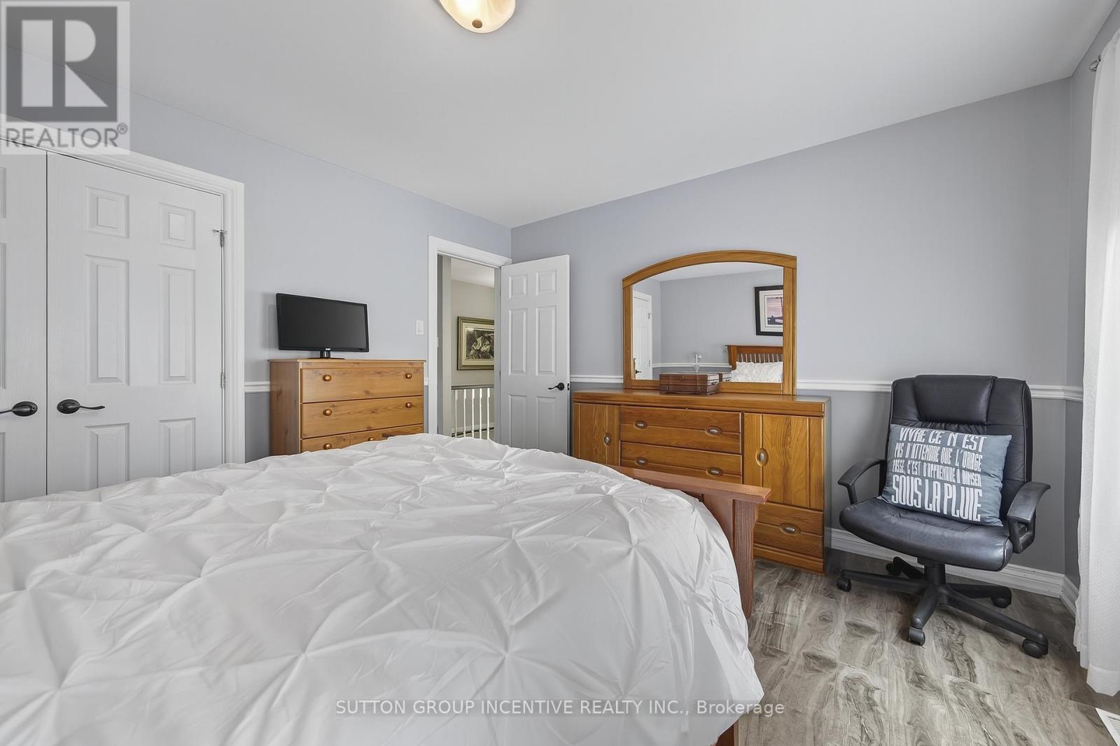 32 Valley Drive, Barrie, Ontario  L4N 4R9 - Photo 25 - S12365897