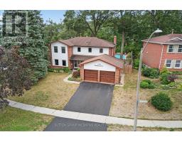 32 VALLEY DRIVE, Barrie, Ontario