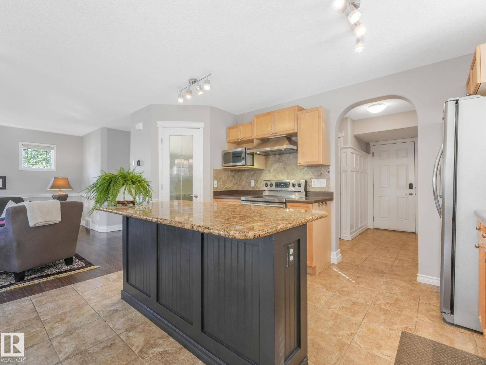 6123 5 Av Sw, Edmonton, Alberta  T6X 0E8 - Photo 11 - E4454805
