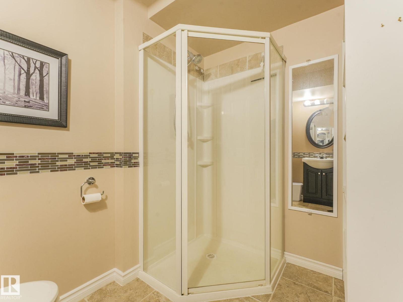 6123 5 Av Sw, Edmonton, Alberta  T6X 0E8 - Photo 43 - E4454805