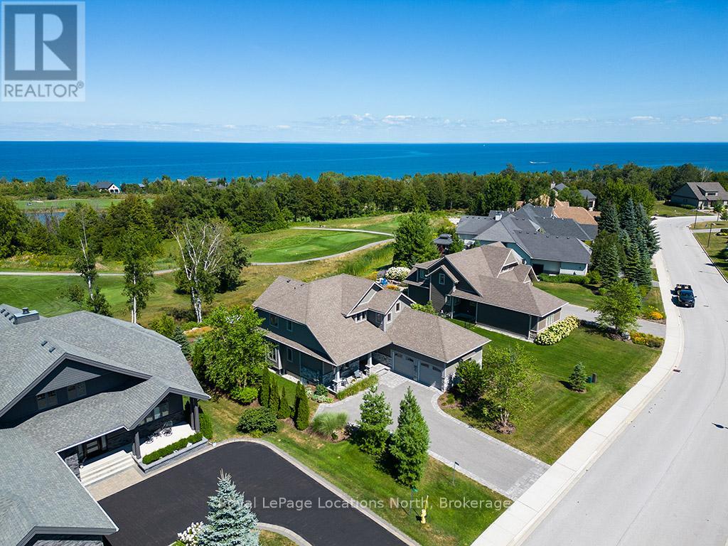 147 West Ridge Drive, Blue Mountains, Ontario  N0H 2P0 - Photo 3 - X12365913