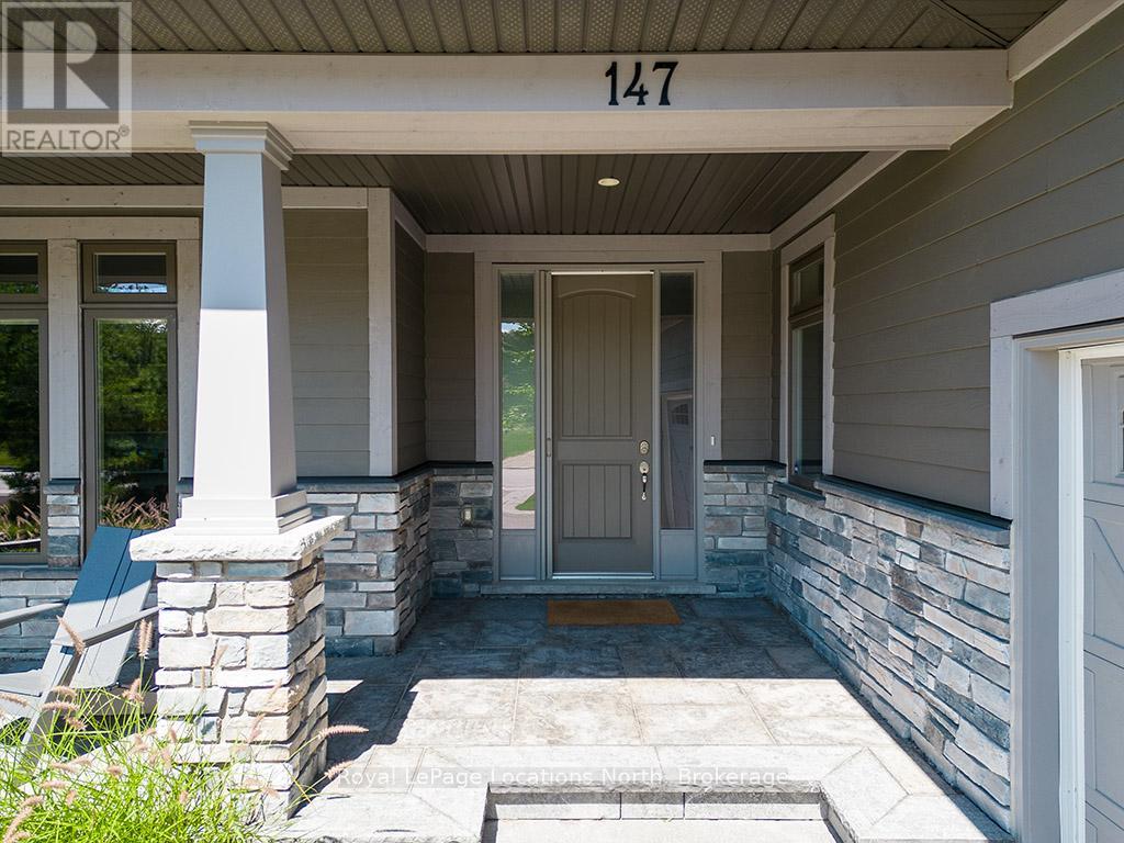 147 West Ridge Drive, Blue Mountains, Ontario  N0H 2P0 - Photo 5 - X12365913