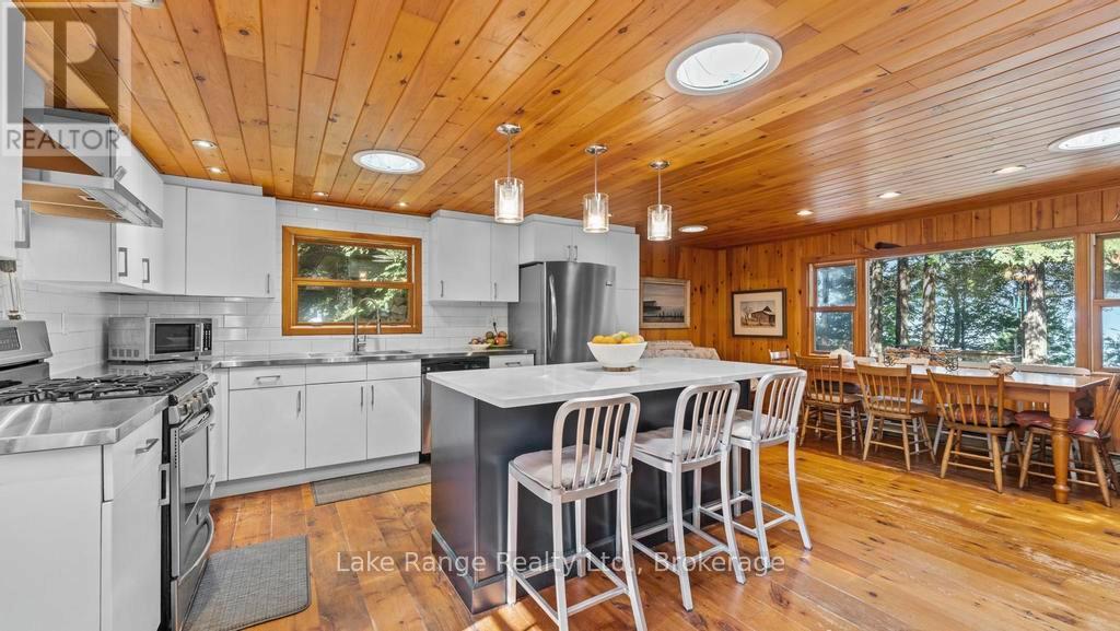 77 Camerons Lane, Huron-Kinloss, Ontario  N2Z 0B3 - Photo 10 - X12365922