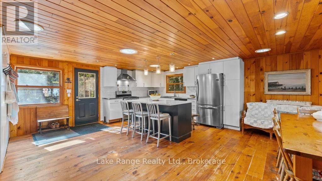 77 Camerons Lane, Huron-Kinloss, Ontario  N2Z 0B3 - Photo 11 - X12365922