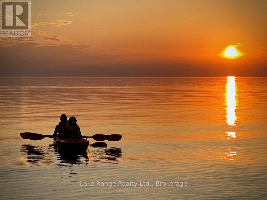 77 Camerons Lane, Huron-Kinloss, Ontario  N2Z 0B3 - Photo 38 - X12365922