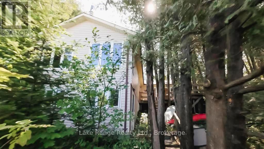 77 Camerons Lane, Huron-Kinloss, Ontario  N2Z 0B3 - Photo 4 - X12365922