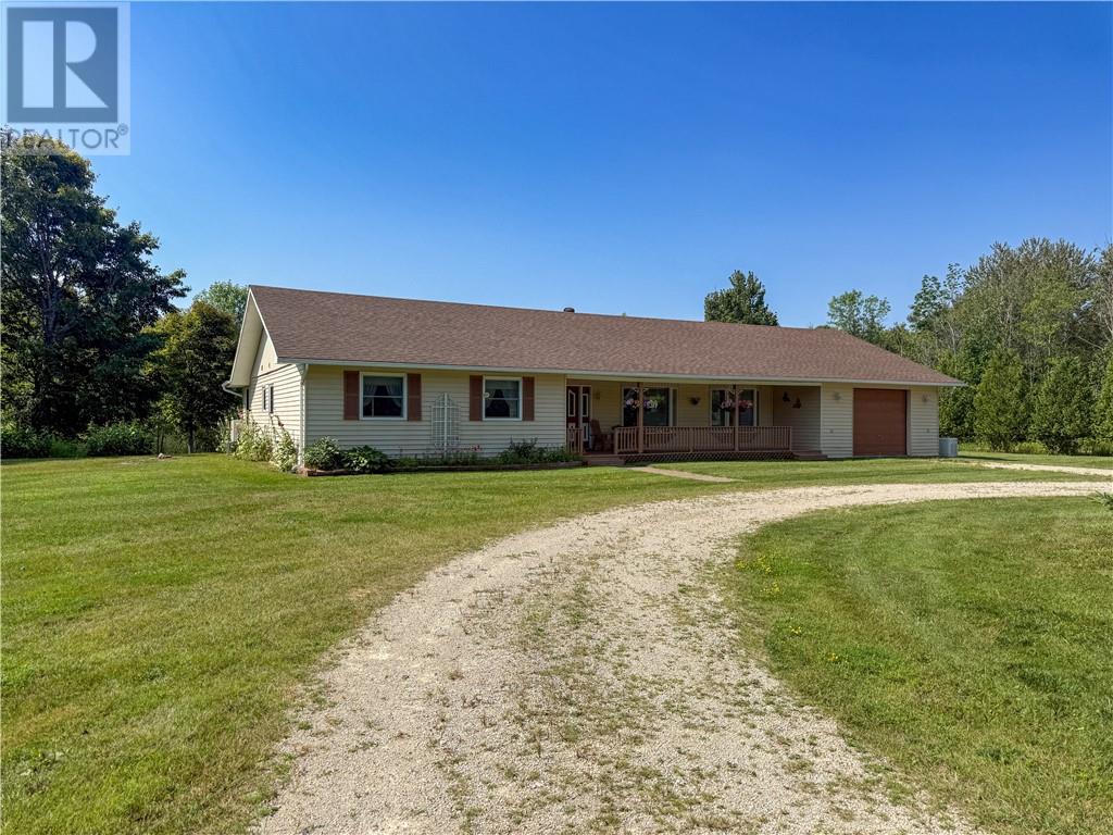 10965 Highway 540, Manitoulin Island, Ontario  P0P 1H0 - Photo 1 - 2124303