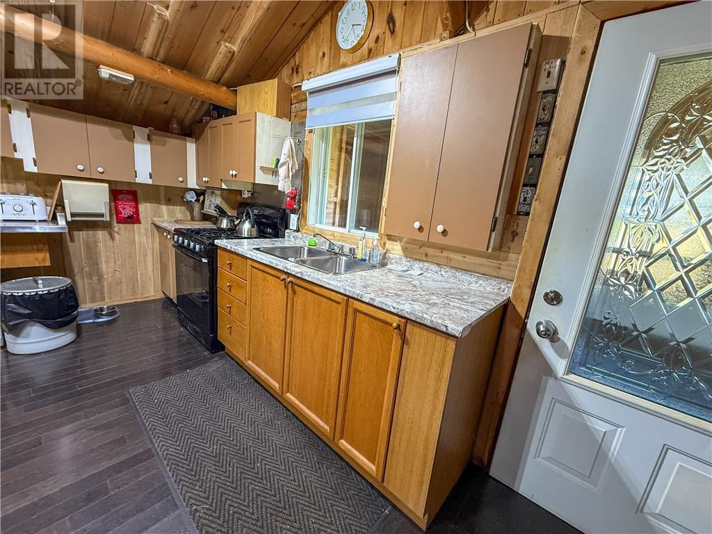 897b Walkhouse Road, Manitoulin Island, Ontario  P0P 1Z0 - Photo 14 - 2124302