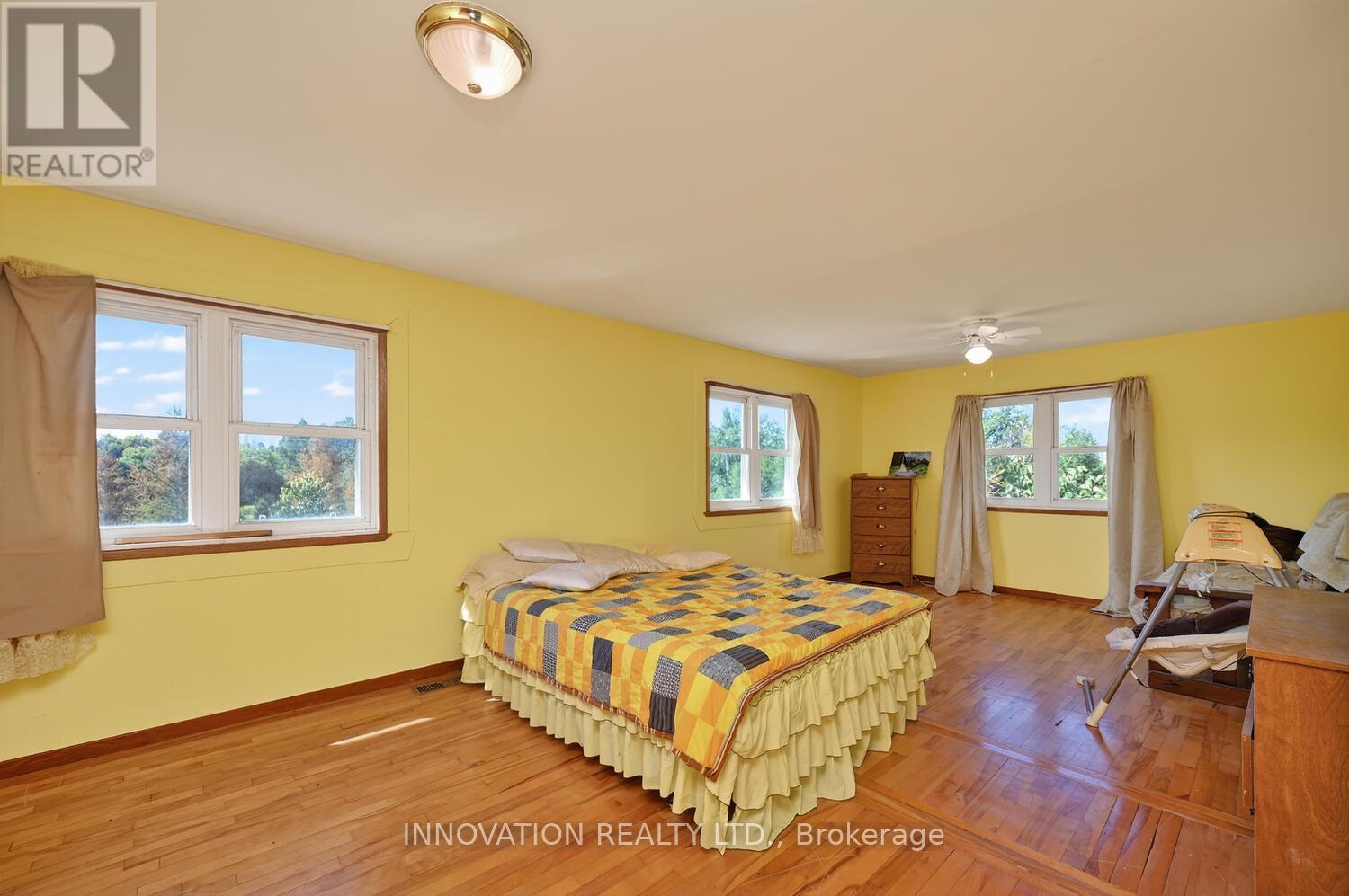15890 Dixon Road, South Stormont, Ontario  K0C 1R0 - Photo 14 - X12365917