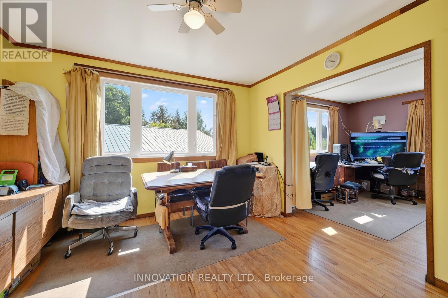 15890 Dixon Road, South Stormont, Ontario  K0C 1R0 - Photo 7 - X12365917