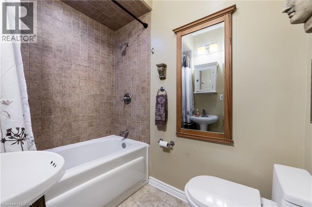 91 Barnesdale Boulevard, Hamilton, Ontario  L8M 2V5 - Photo 13 - 40744221