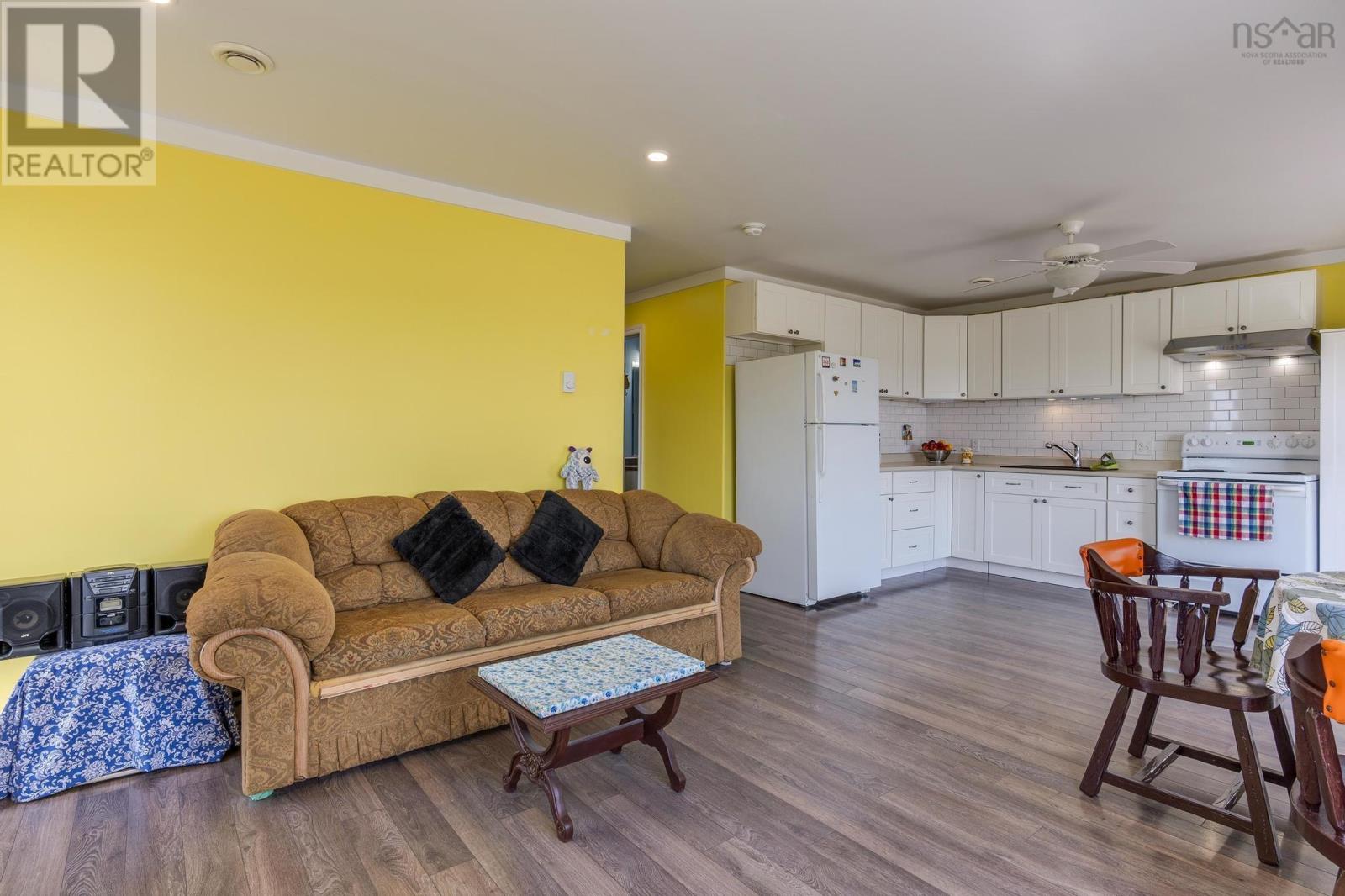 166 Hillside Drive, Boutiliers Point, Nova Scotia  B3Z 1W8 - Photo 8 - 202521594