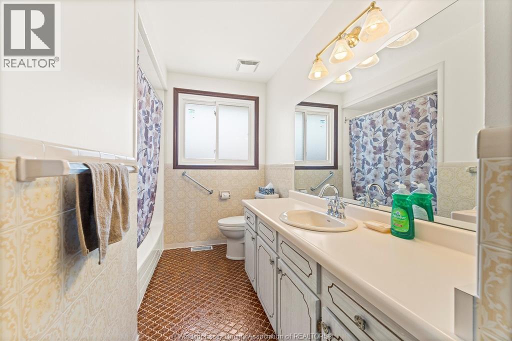 3939 Borrelli, Windsor, Ontario N9G 2H9 - Photo 18 - 25021623