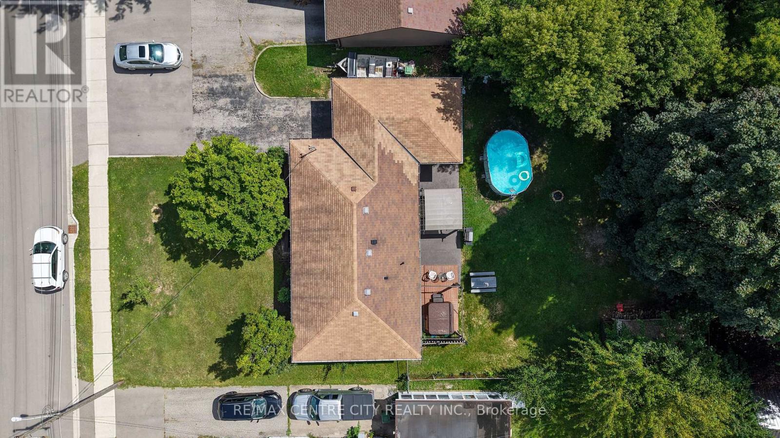 241 Forest Avenue, St. Thomas, Ontario  N5R 2K5 - Photo 30 - X12365928