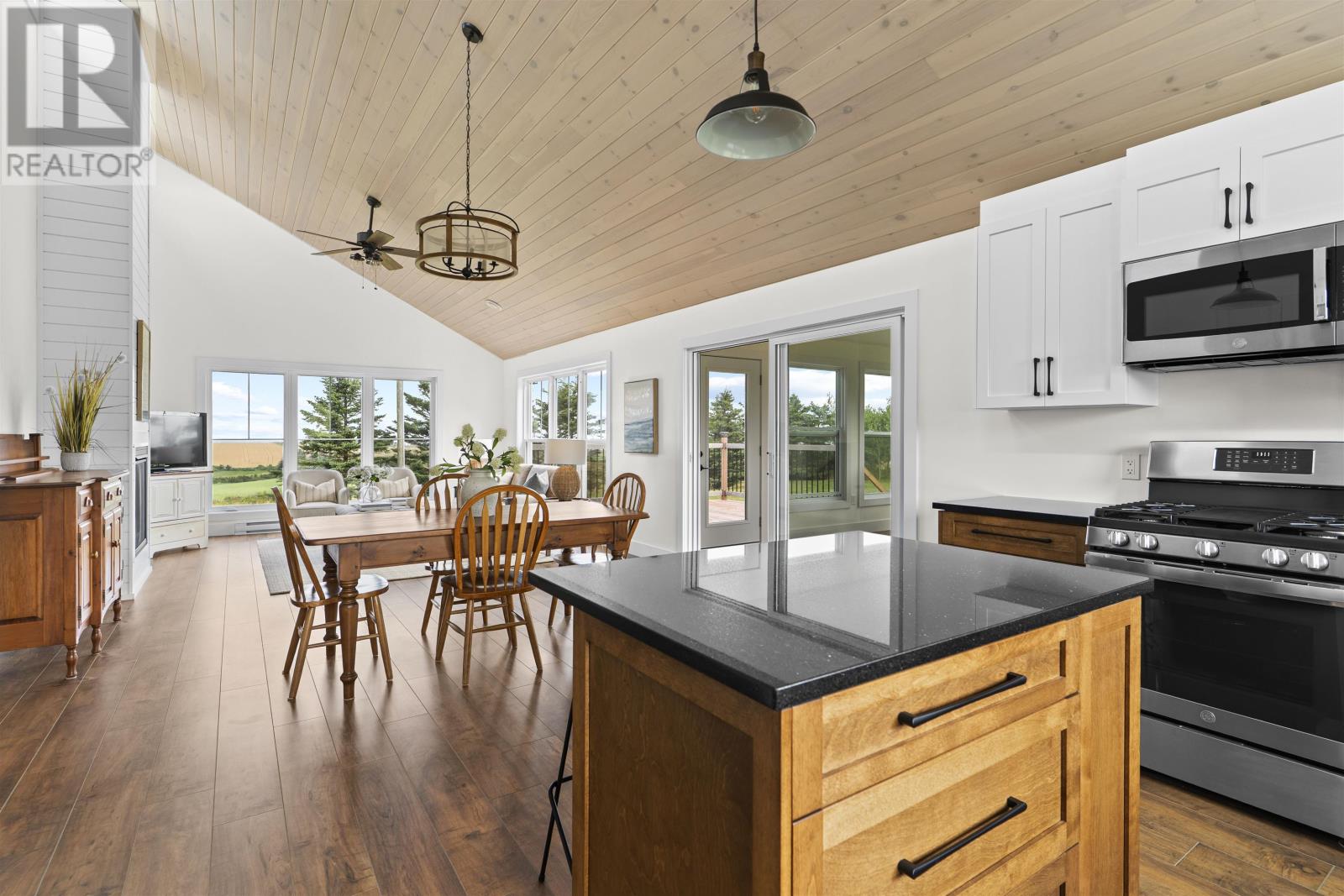 58 Eddie Murphy Road, Seaview, Prince Edward Island  C0B 1M0 - Photo 13 - 202518895