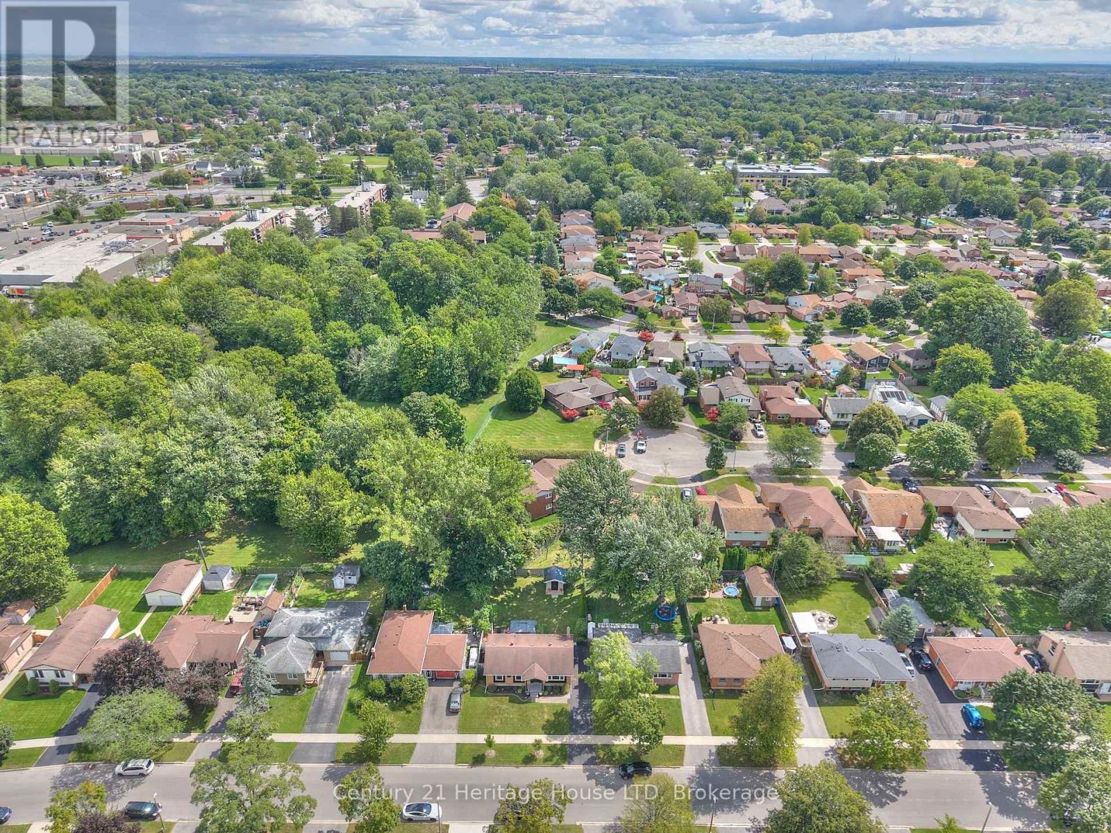 48 Loyalist Drive, Welland, Ontario  L3C 2Y1 - Photo 31 - X12365944