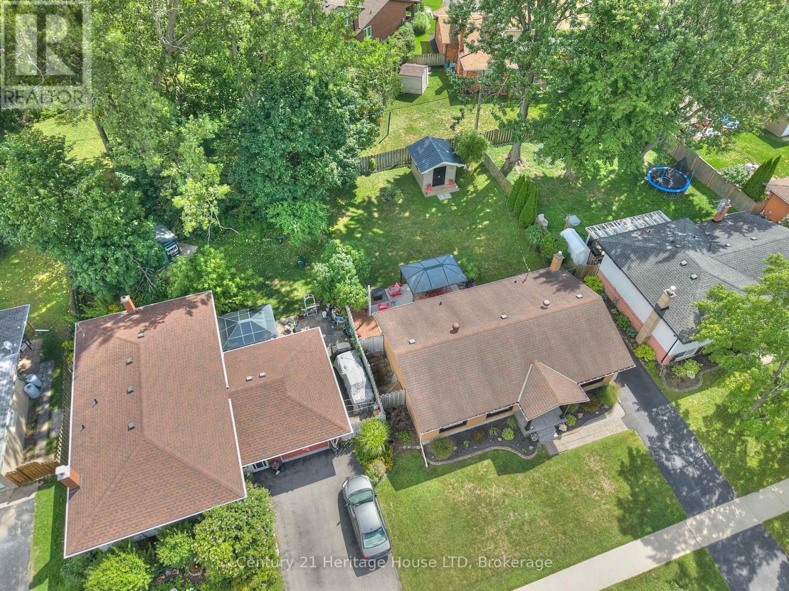 48 Loyalist Drive, Welland, Ontario  L3C 2Y1 - Photo 32 - X12365944