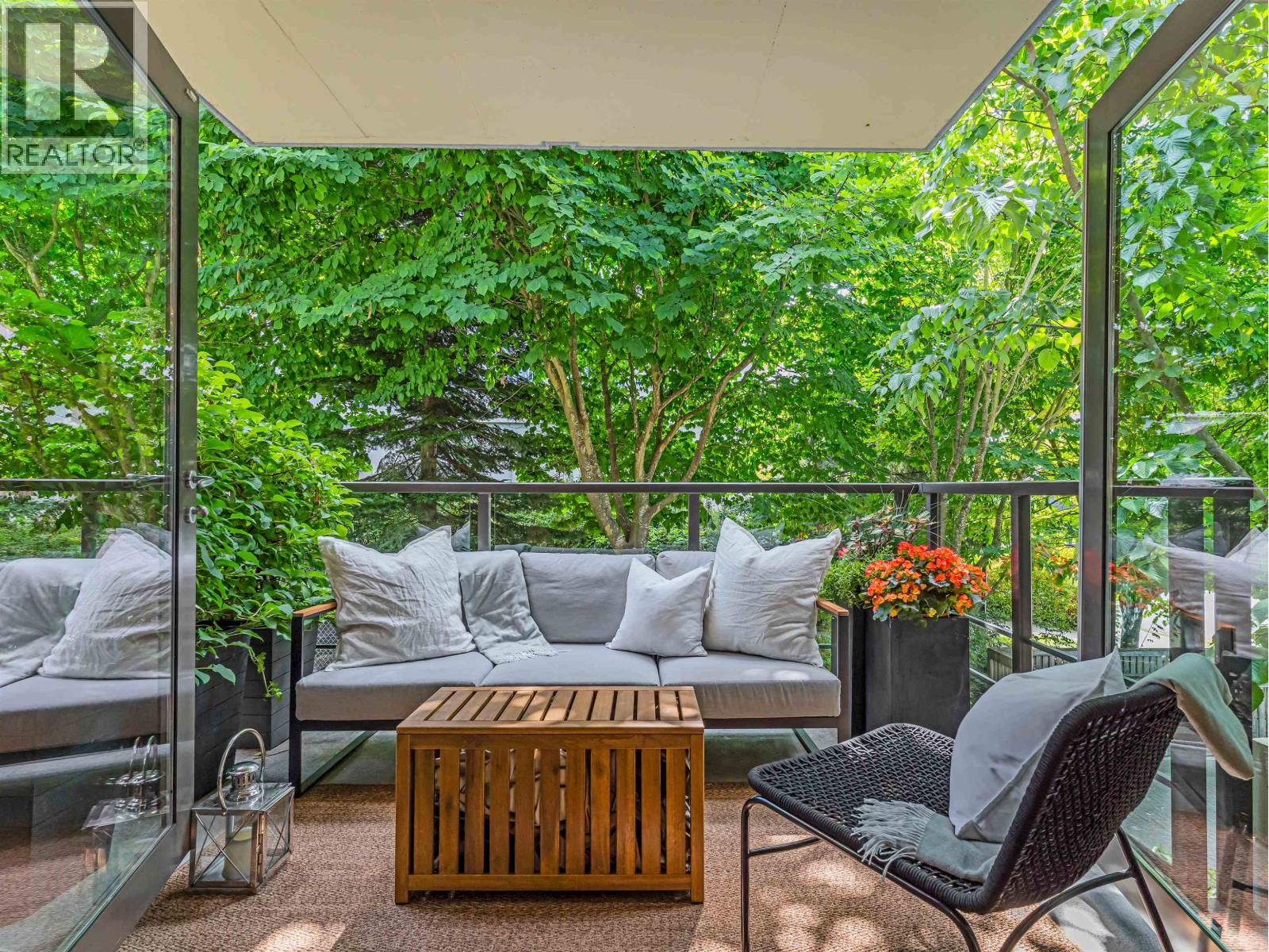 180 W 6th Street, North Vancouver, British Columbia  V7M 2M2 - Photo 20 - R3040798