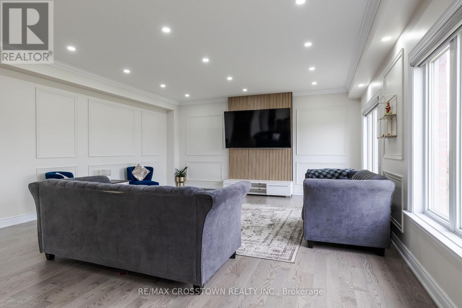 10 Stewart Crescent, Essa, Ontario  L0L 2N0 - Photo 26 - N12365361