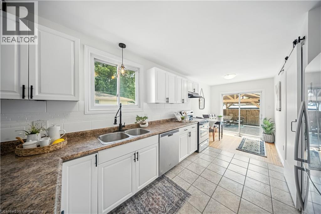 78 Melody Trail, St. Catharines, Ontario  L2M 1C7 - Photo 7 - 40752878