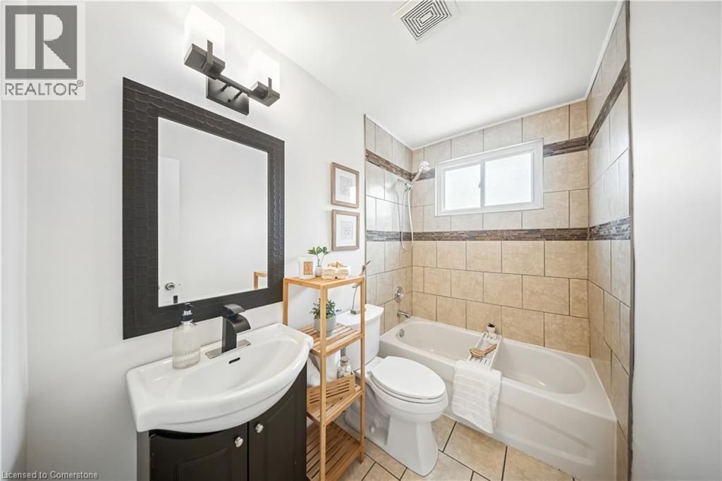78 Melody Trail, St. Catharines, Ontario  L2M 1C7 - Photo 11 - 40752878