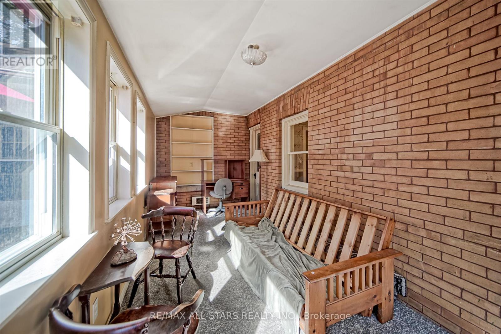 56 Brock Street E, Uxbridge, Ontario  L9P 1K3 - Photo 13 - N12365926