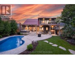 92 NELSON STREET, Barrie, Ontario
