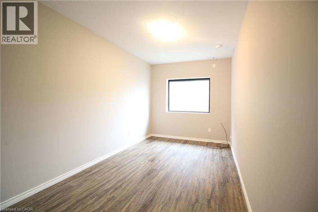 21 King Street E Unit# 1b, Hagersville, Ontario  N0A 1H0 - Photo 7 - 40763611