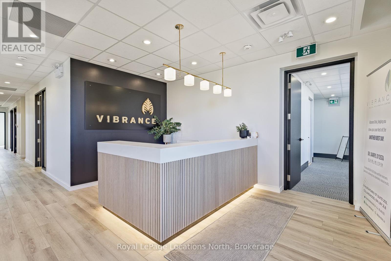 202 - 74 Hurontario Street, Collingwood, Ontario  L9Y 1E3 - Photo 3 - S12366009