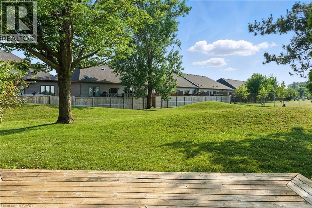 65 Dorchester Boulevard Unit# 44, St. Catharines, Ontario  L2M 7T1 - Photo 31 - 40763307
