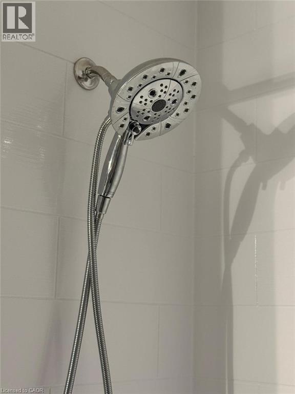 8 East 31st Street, Hamilton, Ontario  L8V 3N7 - Photo 25 - 40763257