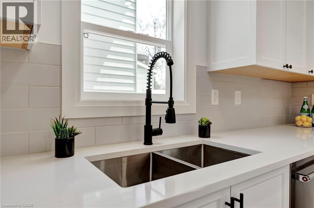 430 Alder Street E, Dunnville, Ontario  N1A 1E5 - Photo 14 - 40730842