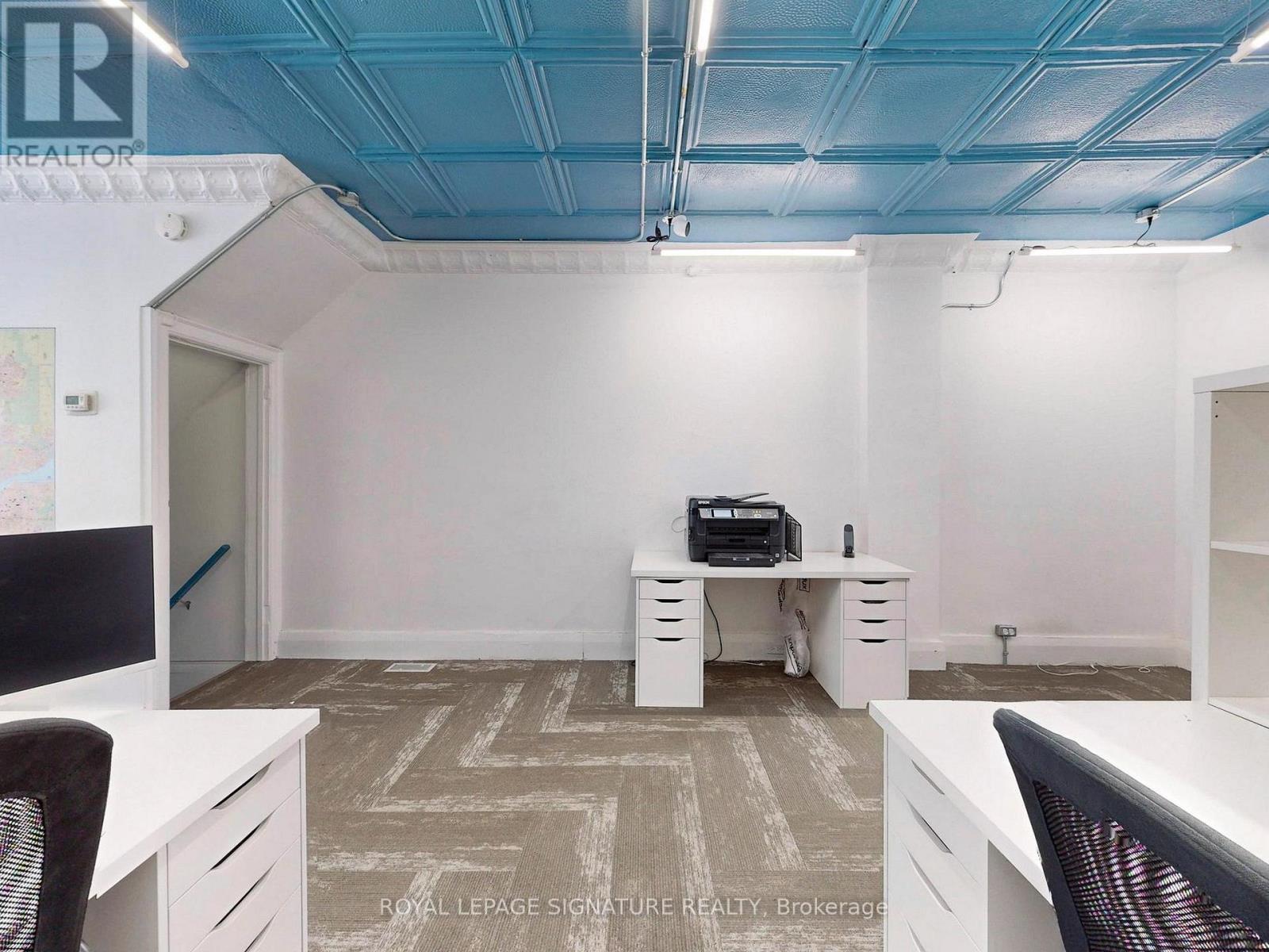 911 Davenport Road, Toronto, Ontario M6G 2B7 - Photo 16 - C12365990