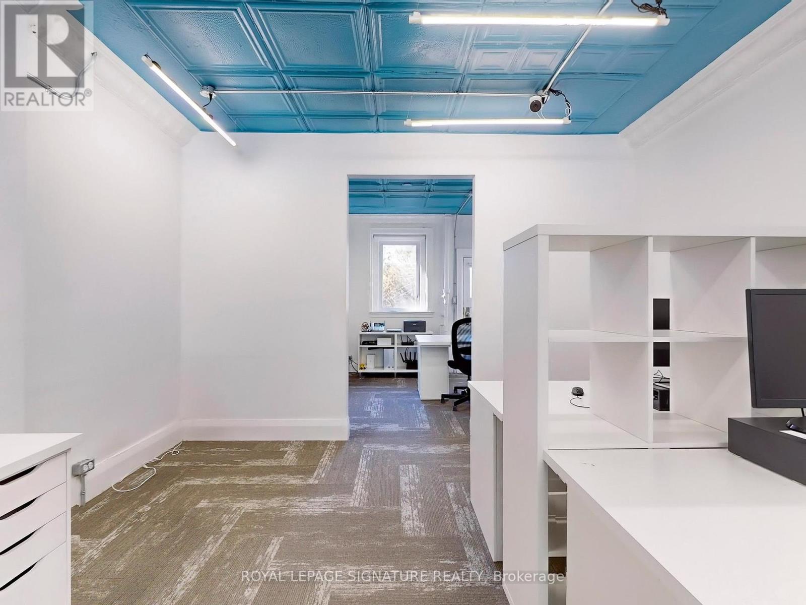 911 Davenport Road, Toronto, Ontario M6G 2B7 - Photo 18 - C12365990