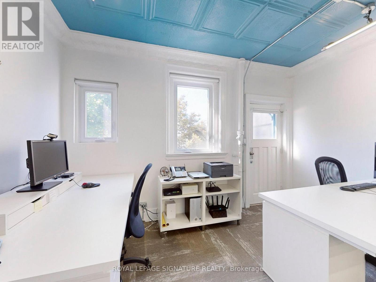 911 Davenport Road, Toronto, Ontario M6G 2B7 - Photo 20 - C12365990