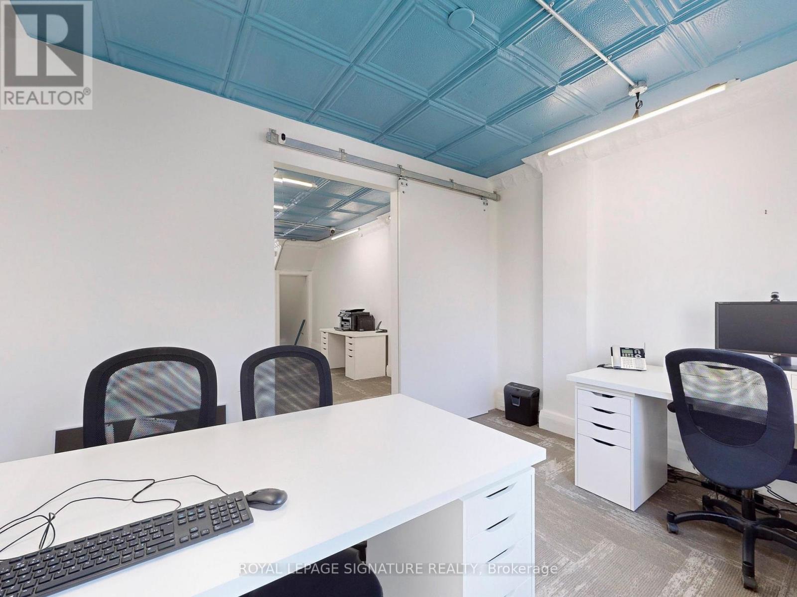 911 Davenport Road, Toronto, Ontario M6G 2B7 - Photo 21 - C12365990