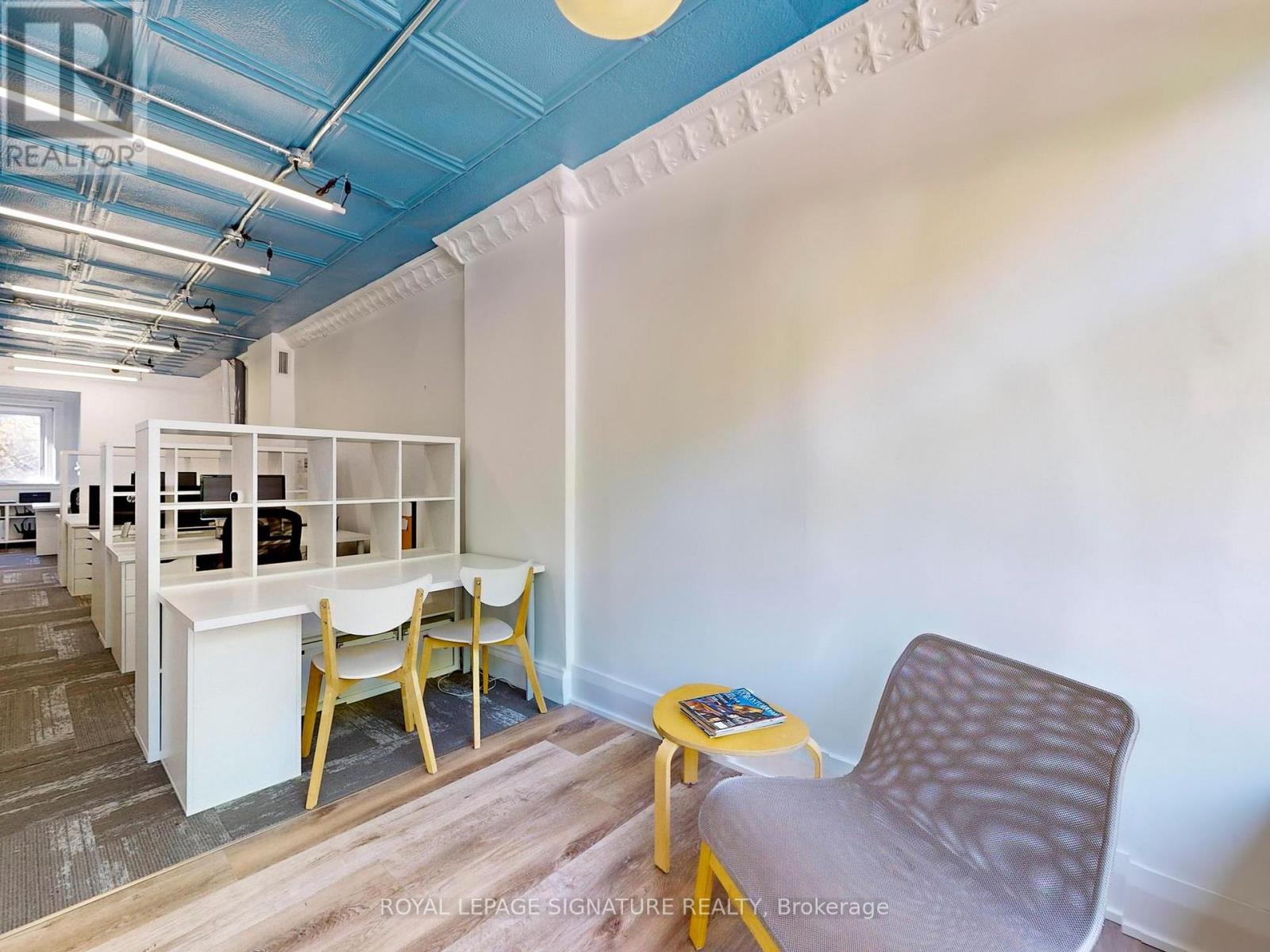 911 Davenport Road, Toronto, Ontario M6G 2B7 - Photo 9 - C12365990