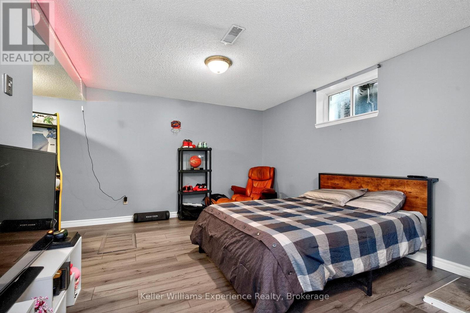 308 Assiniboia Street, Tay, Ontario  L0K 1R0 - Photo 22 - S12366056