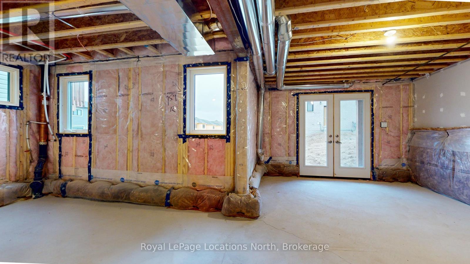 37 Federica Crescent, Wasaga Beach, Ontario  L9Z 0N5 - Photo 36 - S12366121