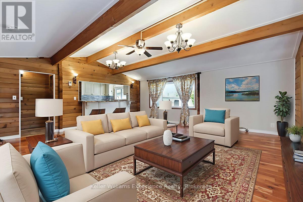 144 Bay Street, Tay, Ontario  L0K 2A0 - Photo 10 - S12366137