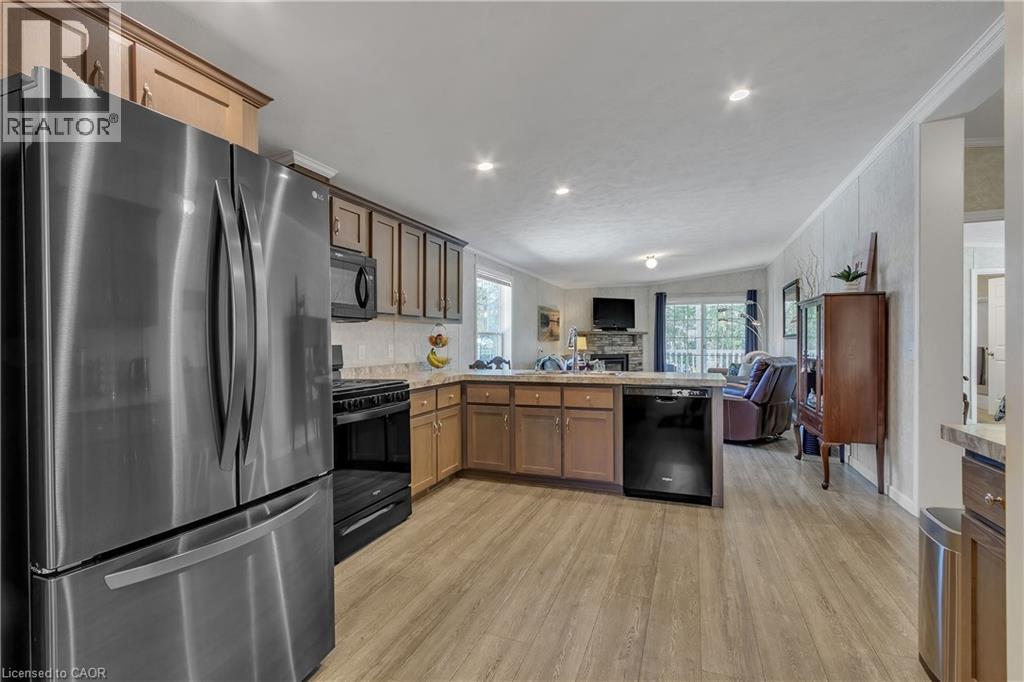70 Park Lane, Hamilton, Ontario  N0B 2J0 - Photo 9 - 40714488