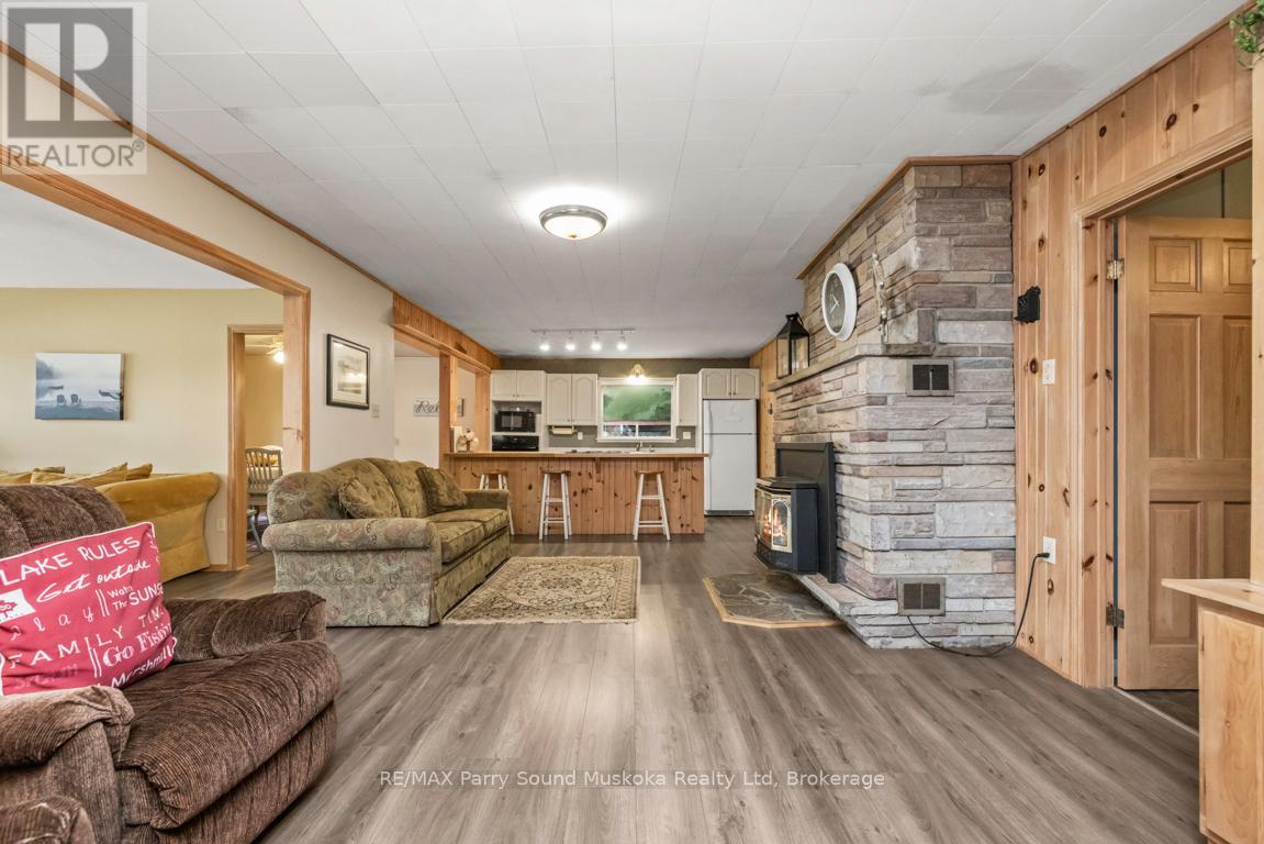 4 Mckechnie Road S, Seguin, Ontario  P2A 2W8 - Photo 16 - X12366045